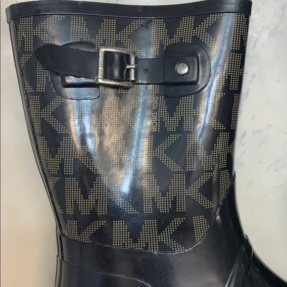 Michael Kors rain boots - Picture 4 of 6